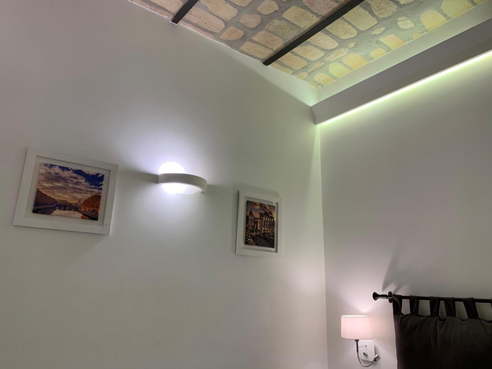 Luxury Rooms Near Colosseum Roma Rom bilde